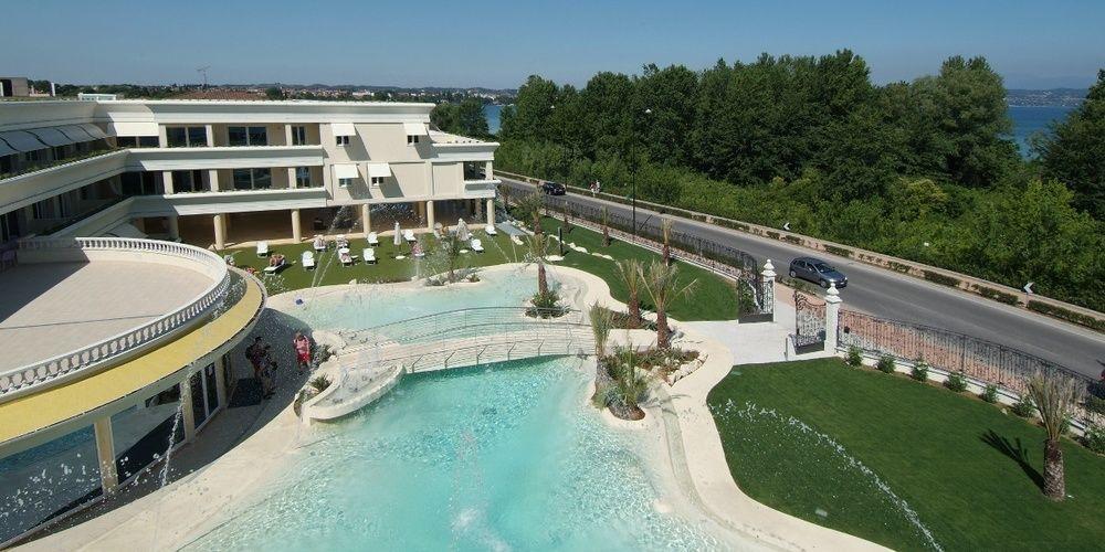 Relais Du Lac 代森扎诺-德尔加达 外观 照片